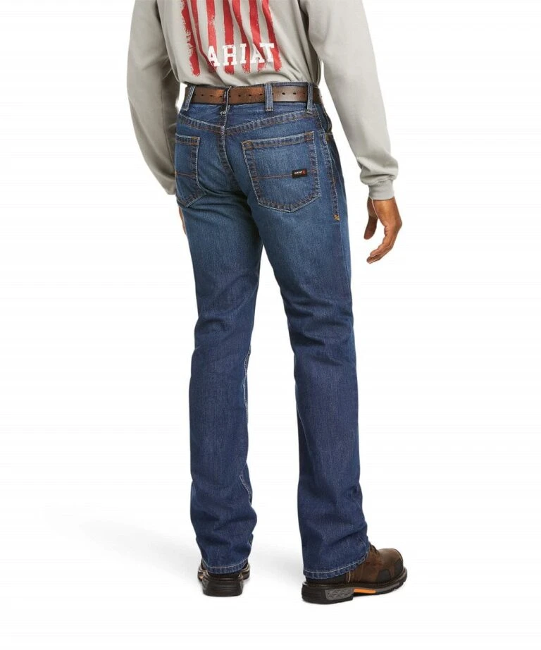 Front Page -Wrangler Store products 10012552 back 768x922 1